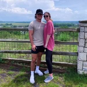 Meet your Posher, Shannon